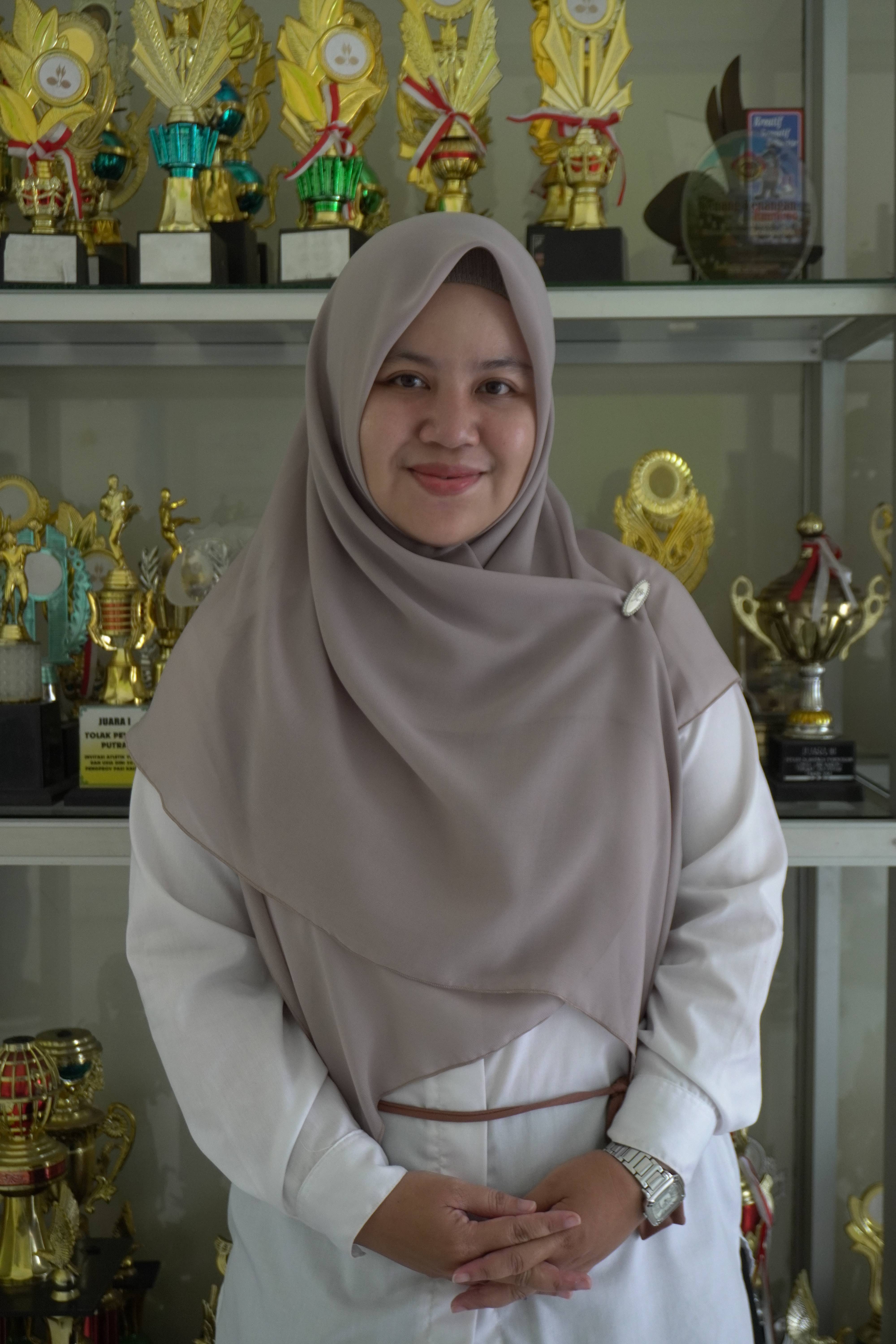 Utin Erliana Puspitasari, S.Pd